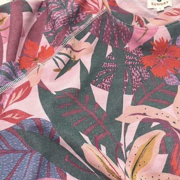 Sundry Lightweight Pink Tropical Crewneck Raglan Sleeve Pullover Sweatshirt Sz 1 - Picture 9 of 11